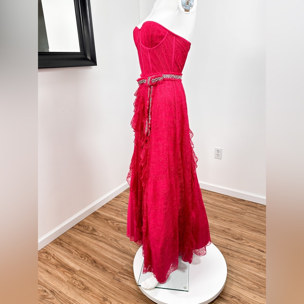Alice + Olivia Bree Draped Lace Gown - Picture 11 of 14
